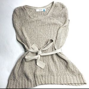 Oversized sleeveless Anthropologie sweater